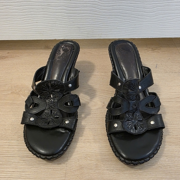 Nurture Black Leather Slip On Summer Cute Minimalist Heeled Lucas Sandals Sz 9M - Picture 3 of 7
